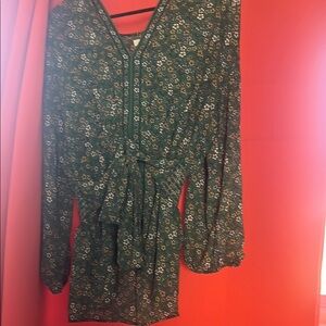 Floral Green Long-Sleeve Dress